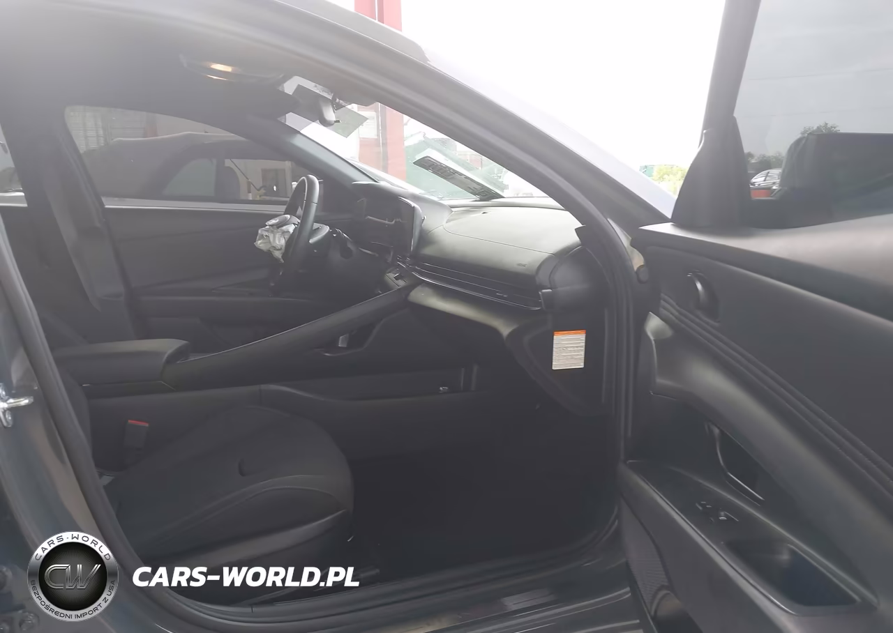 2026 Hyundai Elantra Hybrid Sel Sport VIN:KMHLM4DJ2TU183633 - 5