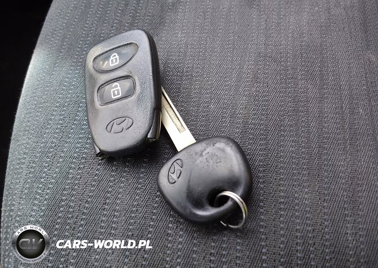 2017 Hyundai Accent Se VIN:KMHCT5AE1HU319404 - 11