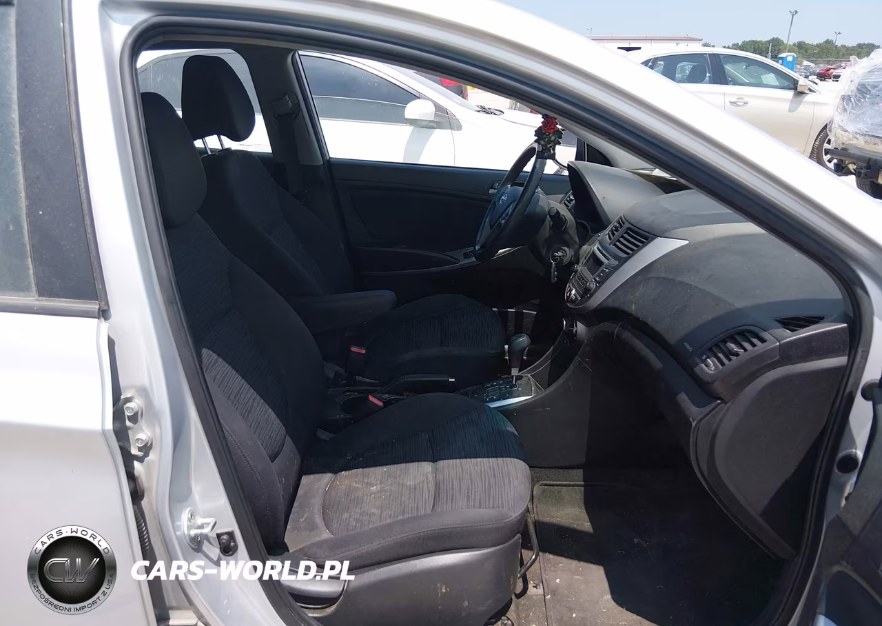 2017 Hyundai Accent Se VIN:KMHCT5AE1HU319404 - 5