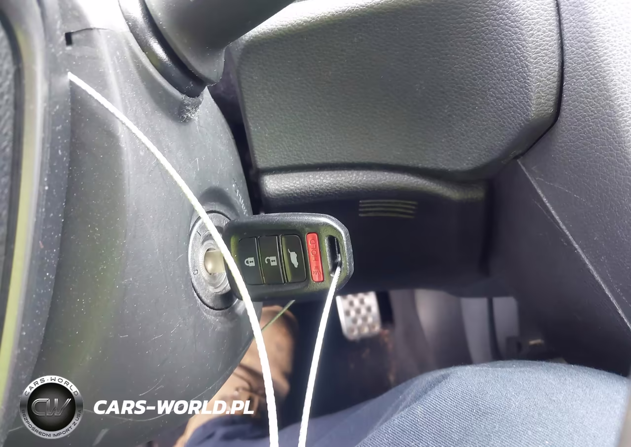2018 Honda Civic Sport VIN:SHHFK7H45JU417197 - 11