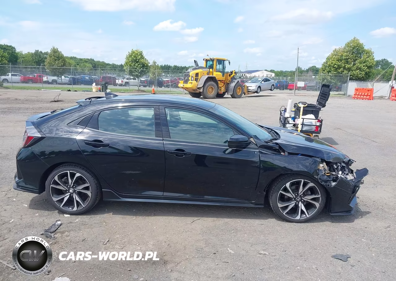 2018 Honda Civic Sport VIN:SHHFK7H45JU417197 - 13