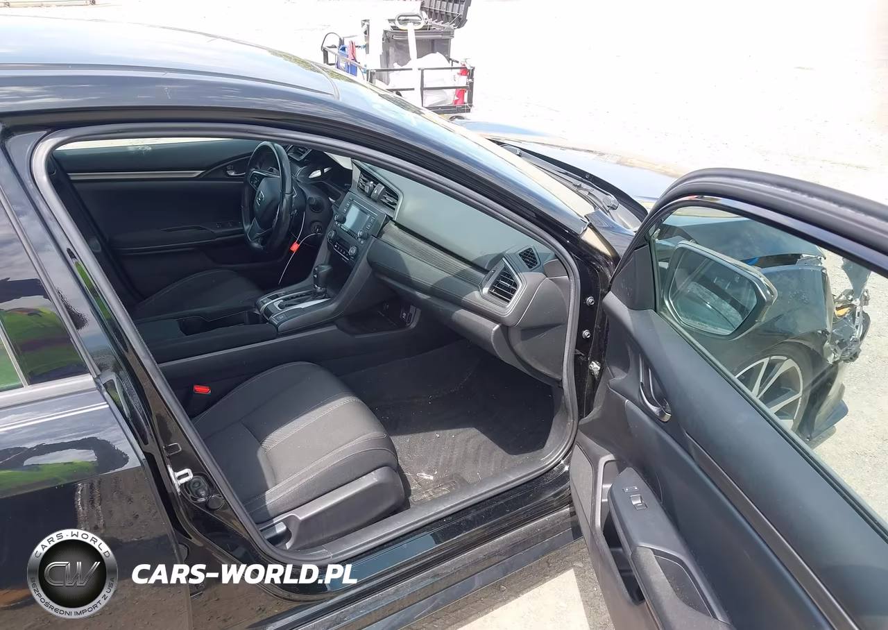 2018 Honda Civic Sport VIN:SHHFK7H45JU417197 - 5