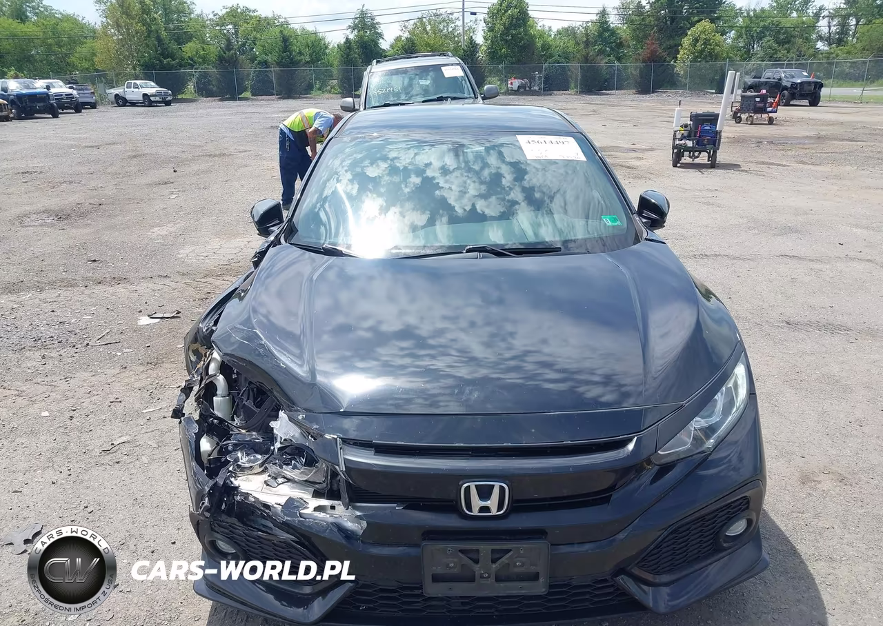 2018 Honda Civic Sport VIN:SHHFK7H45JU417197 - 6