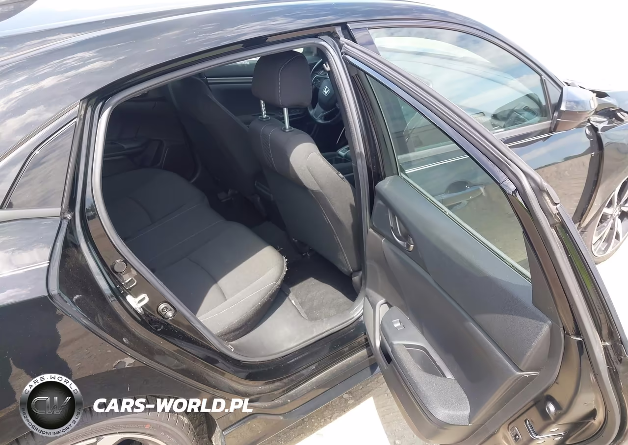 2018 Honda Civic Sport VIN:SHHFK7H45JU417197 - 8