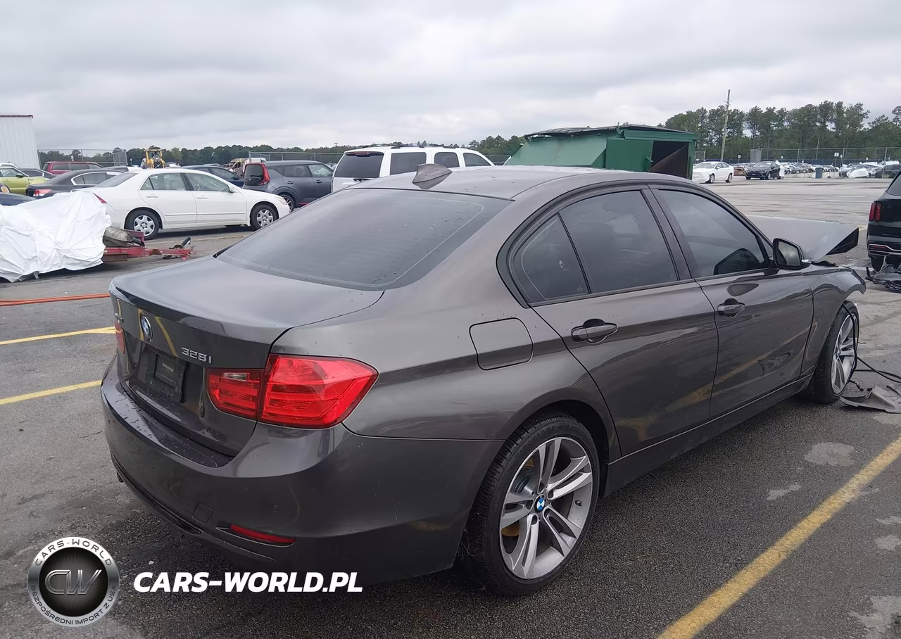 2014 BMW 328I xDrive VIN:WBA3B3G54ENR83878 - 4