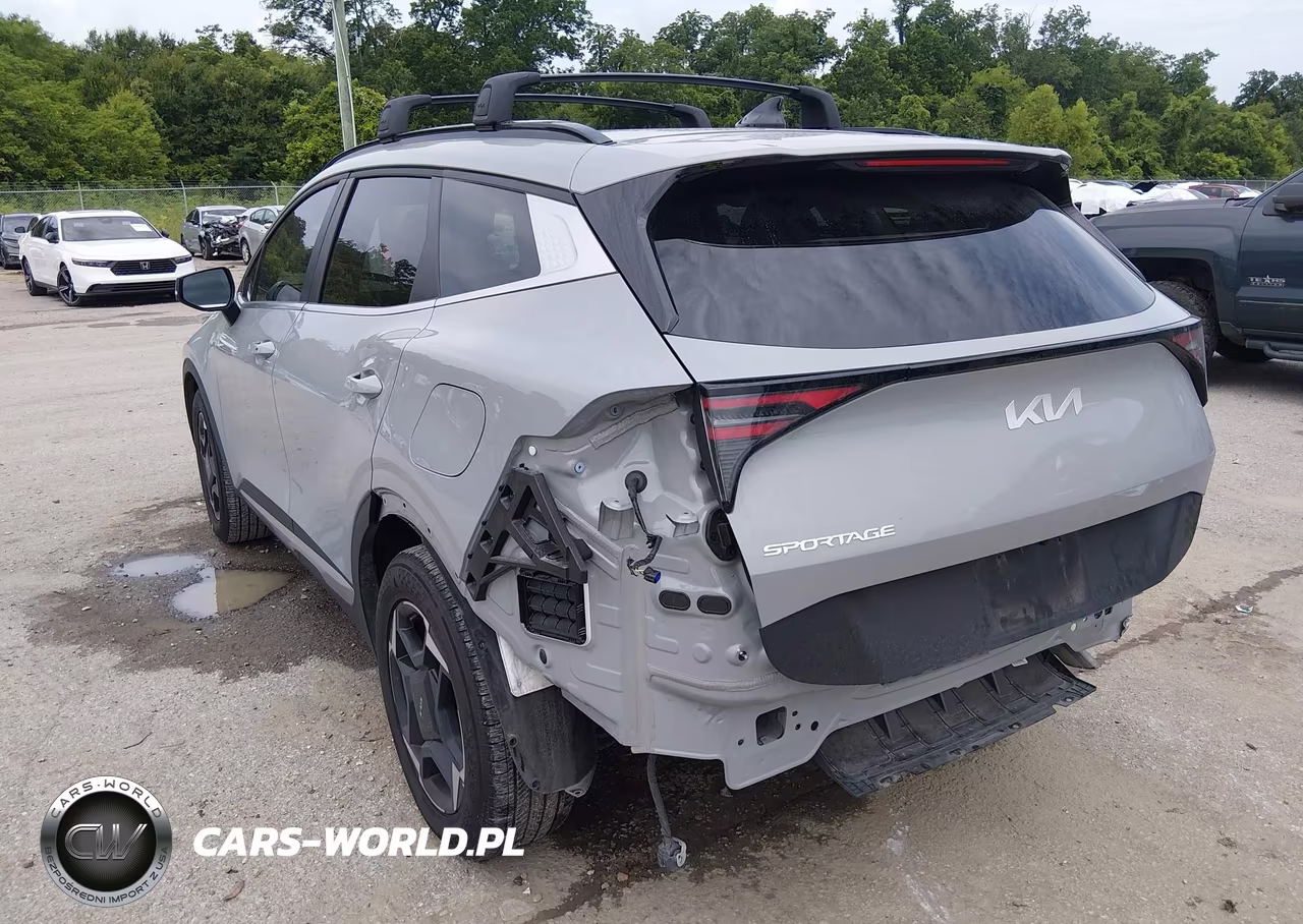 2026 Kia Sportage Ex VIN:5XYK33DF2TG376214 - 3