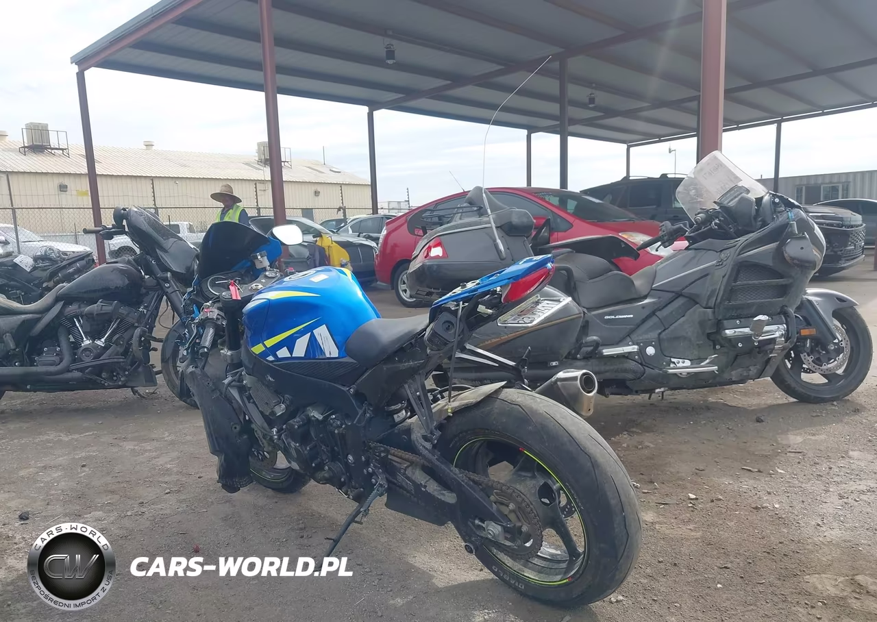 2015 Suzuki Gsx-R600 VIN:JS1GN7FAXF2101014 - 3