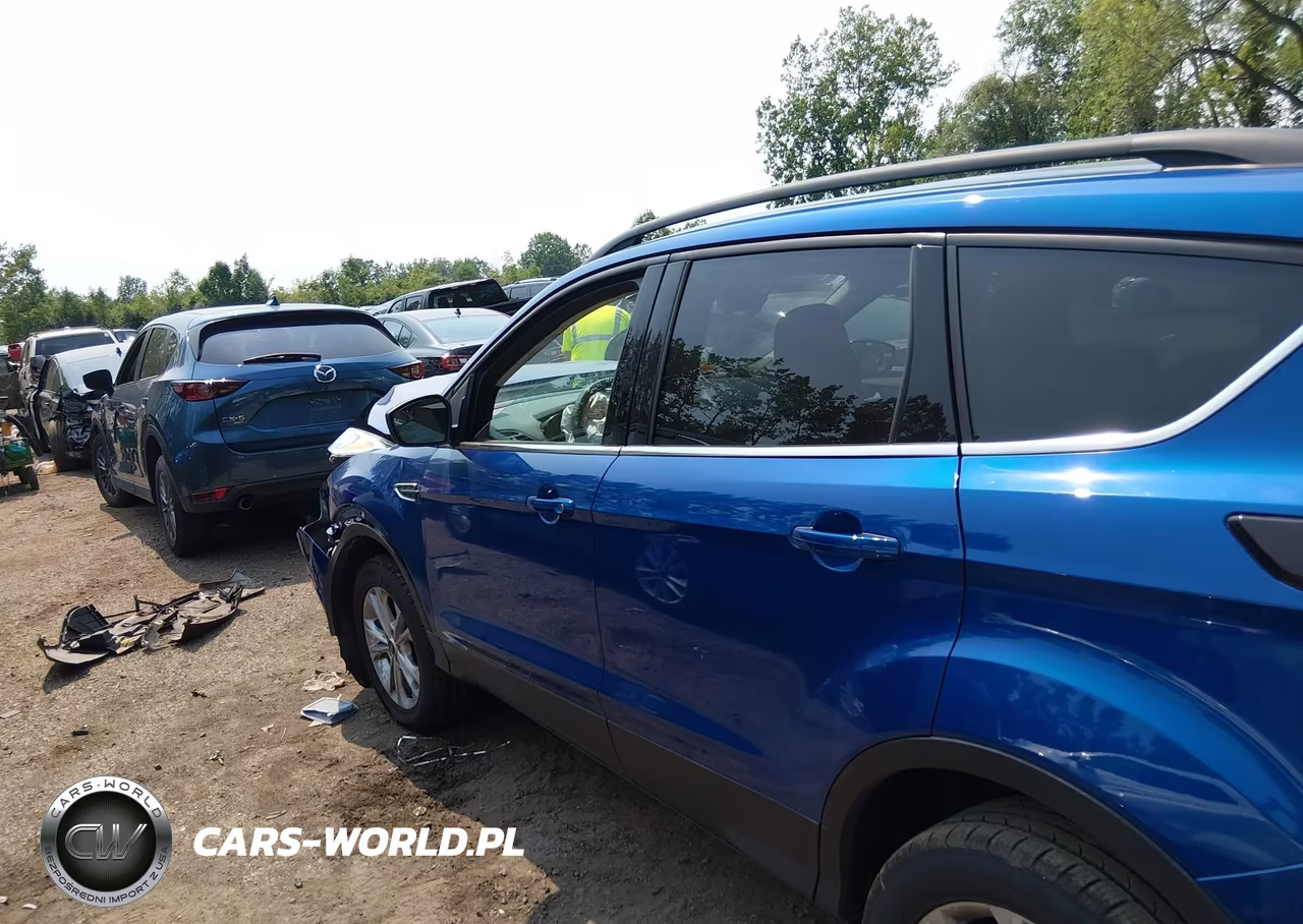 2018 Ford Escape Se VIN:1FMCU9GD1JUD31139 - 14