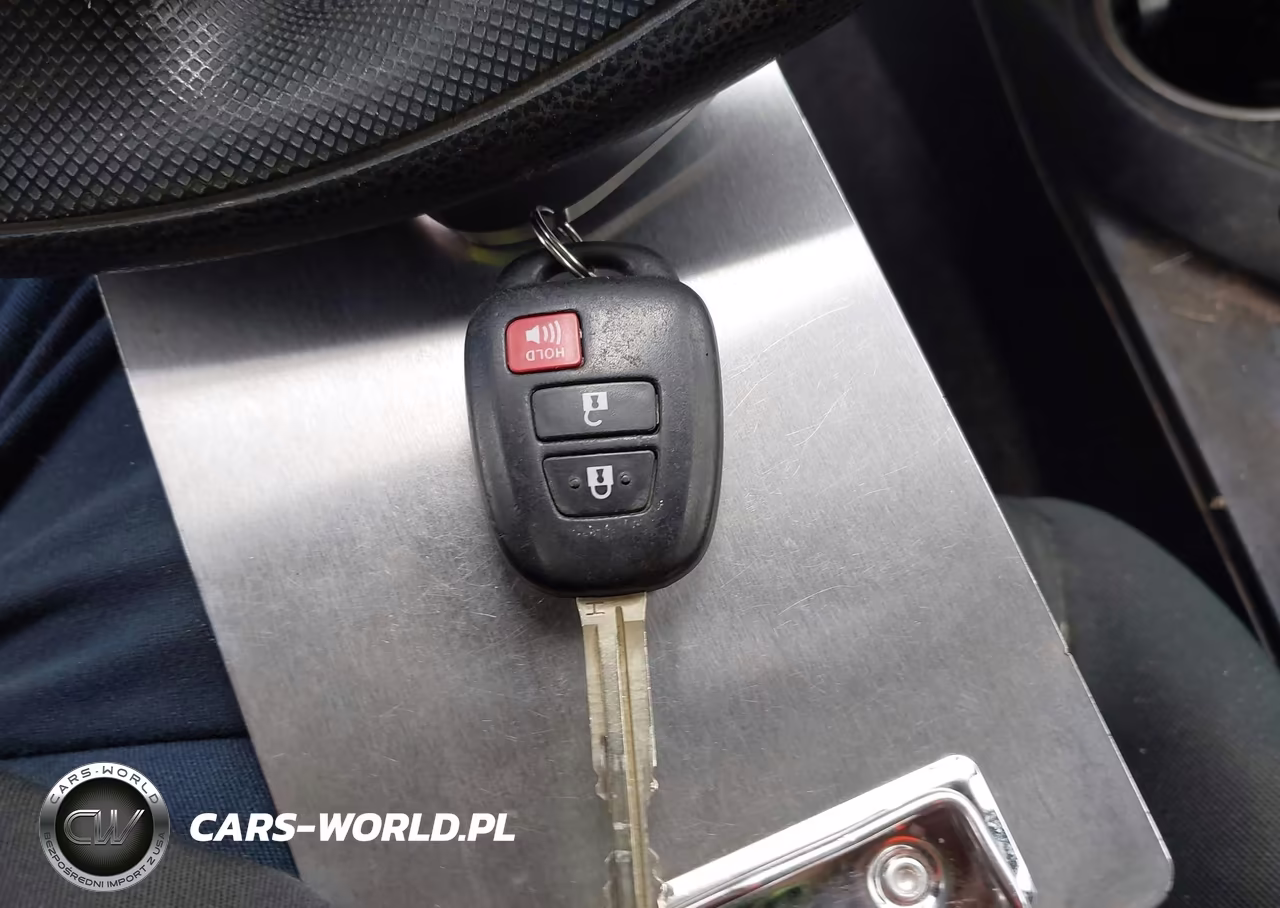 2018 Toyota Rav4 Le VIN:JTMZFREVXJJ734445 - 11