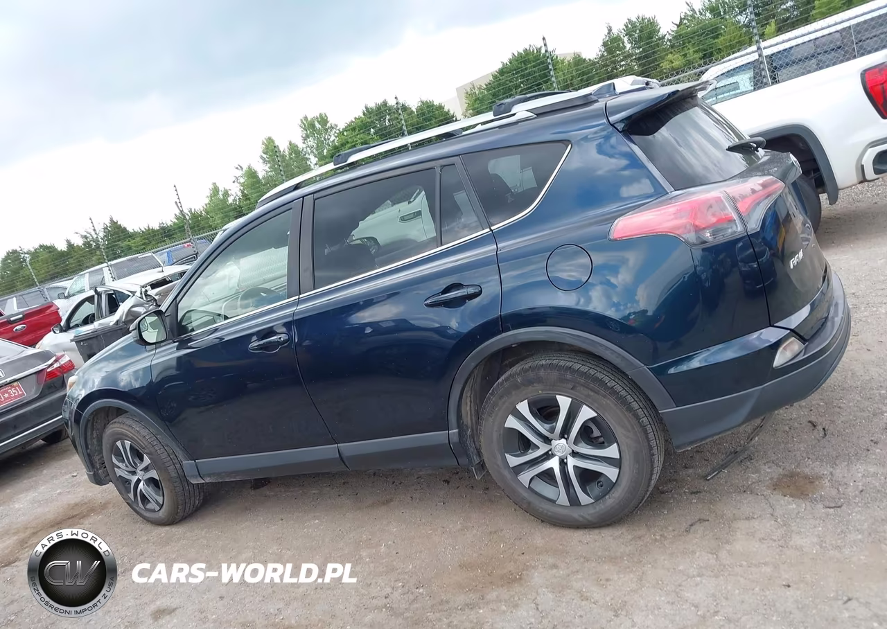 2018 Toyota Rav4 Le VIN:JTMZFREVXJJ734445 - 14