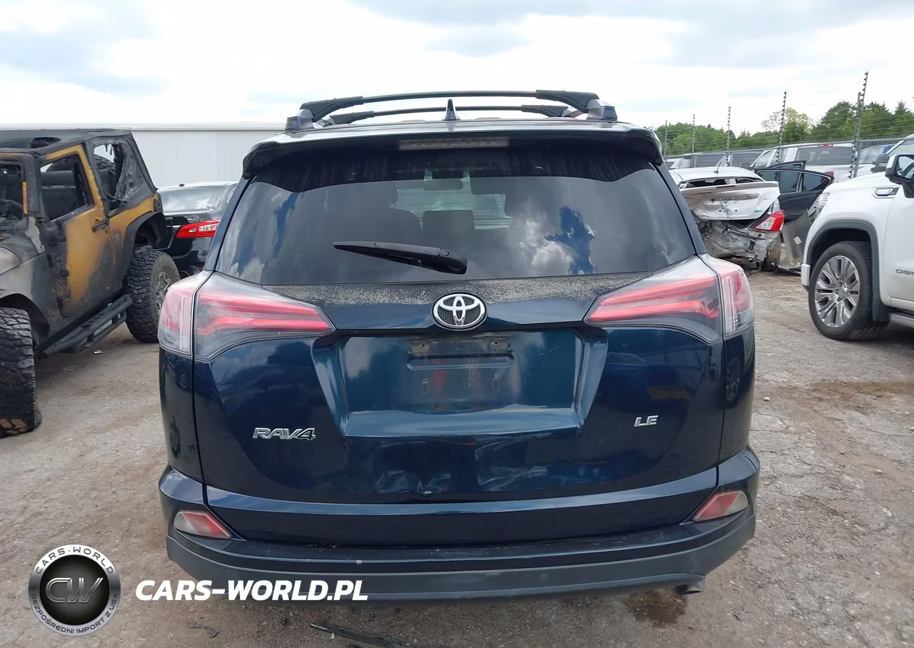 2018 Toyota Rav4 Le VIN:JTMZFREVXJJ734445 - 16