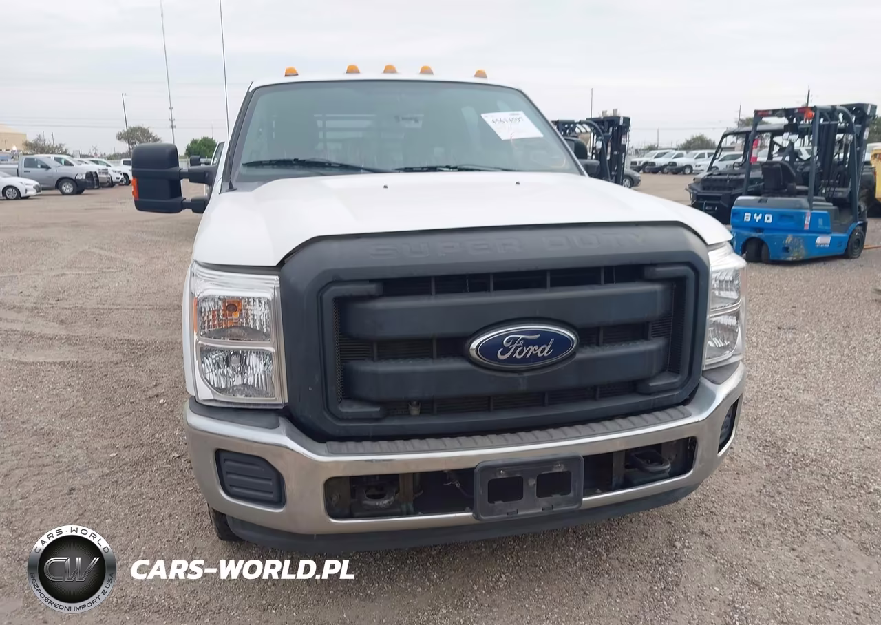 2014 Ford F-350 Chassis Xl VIN:1FD8W3GT8EEA49701 - 11