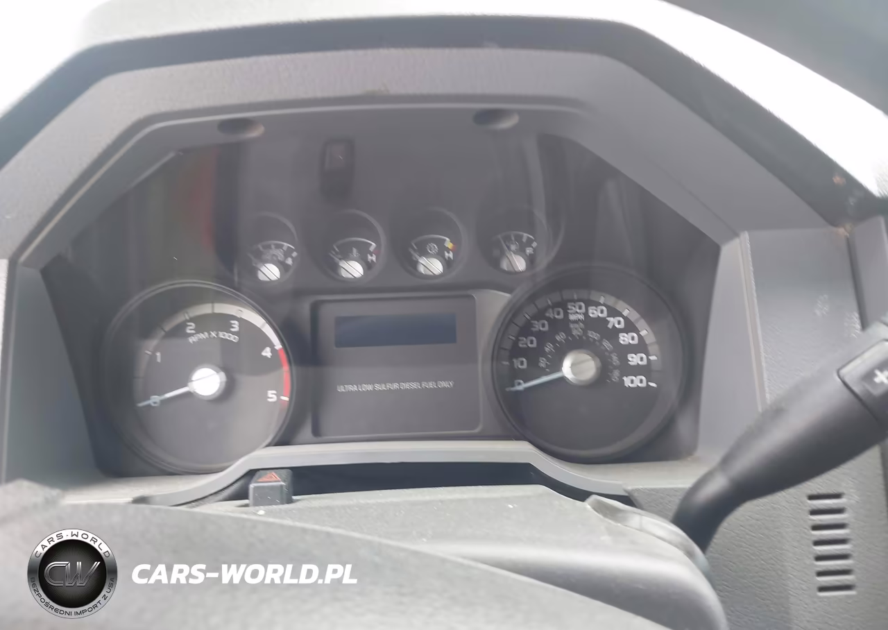 2014 Ford F-350 Chassis Xl VIN:1FD8W3GT8EEA49701 - 5