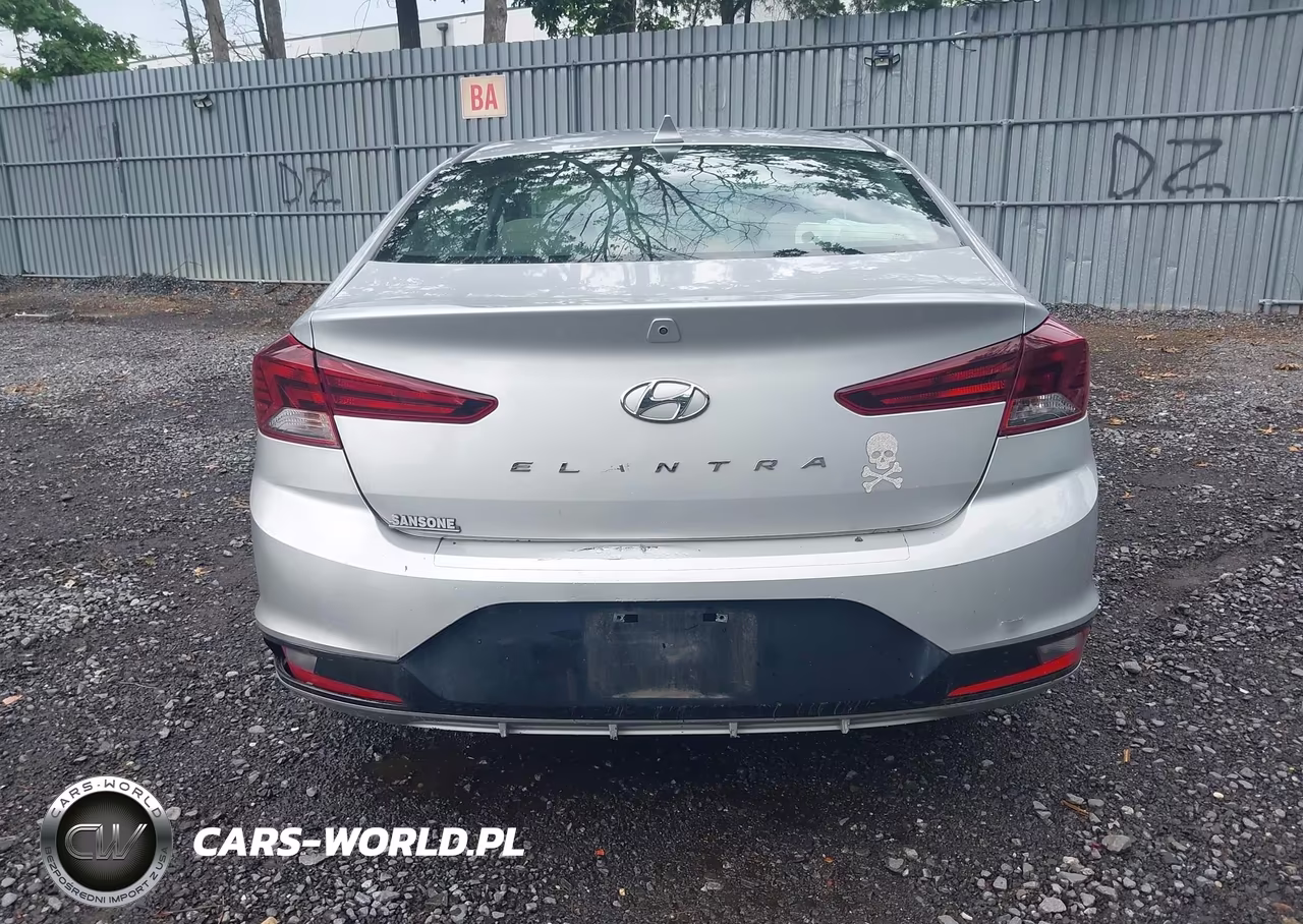 2019 Hyundai Elantra Value Edition VIN:KMHD84LF6KU848733 - 16