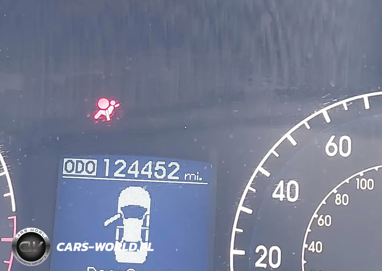 2010 Hyundai Genesis 3.8 VIN:KMHGC4DEXAU096826 - 15