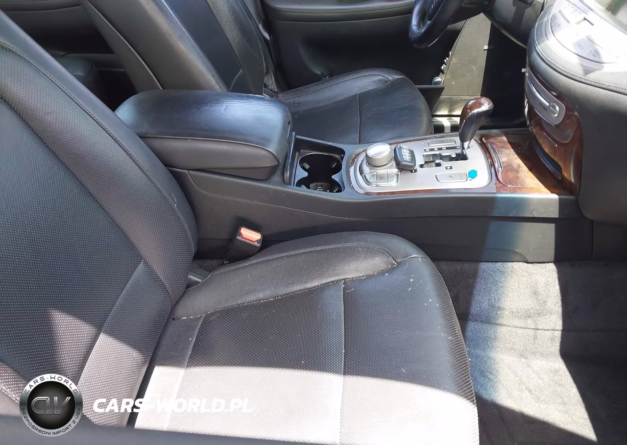 2010 Hyundai Genesis 3.8 VIN:KMHGC4DEXAU096826 - 5