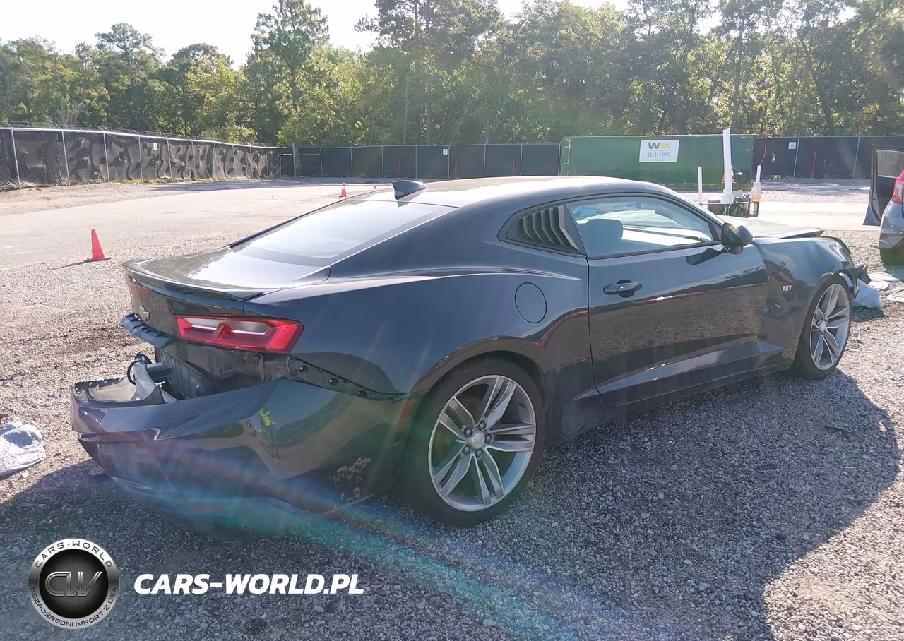 2017 Chevrolet Camaro 1Lt VIN:1G1FB1RS1H0197800 - 4