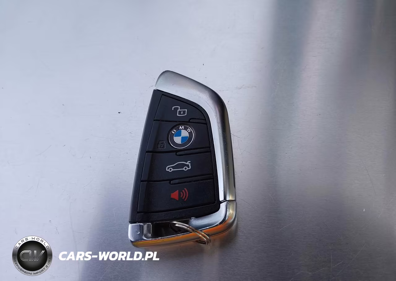 2020 BMW 330I VIN:3MW5R1J08L8B15808 - 11