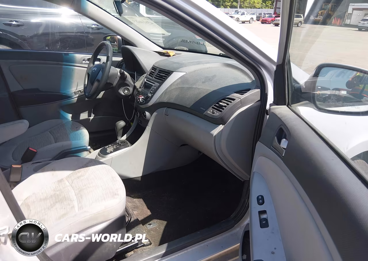 2017 Hyundai Accent Se VIN:KMHCT4AE1HU323379 - 5