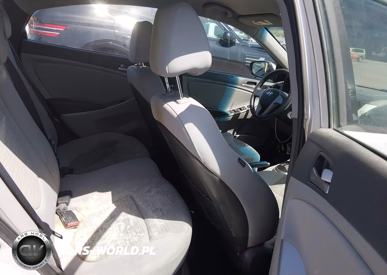 2017 Hyundai Accent Se VIN:KMHCT4AE1HU323379 - 8