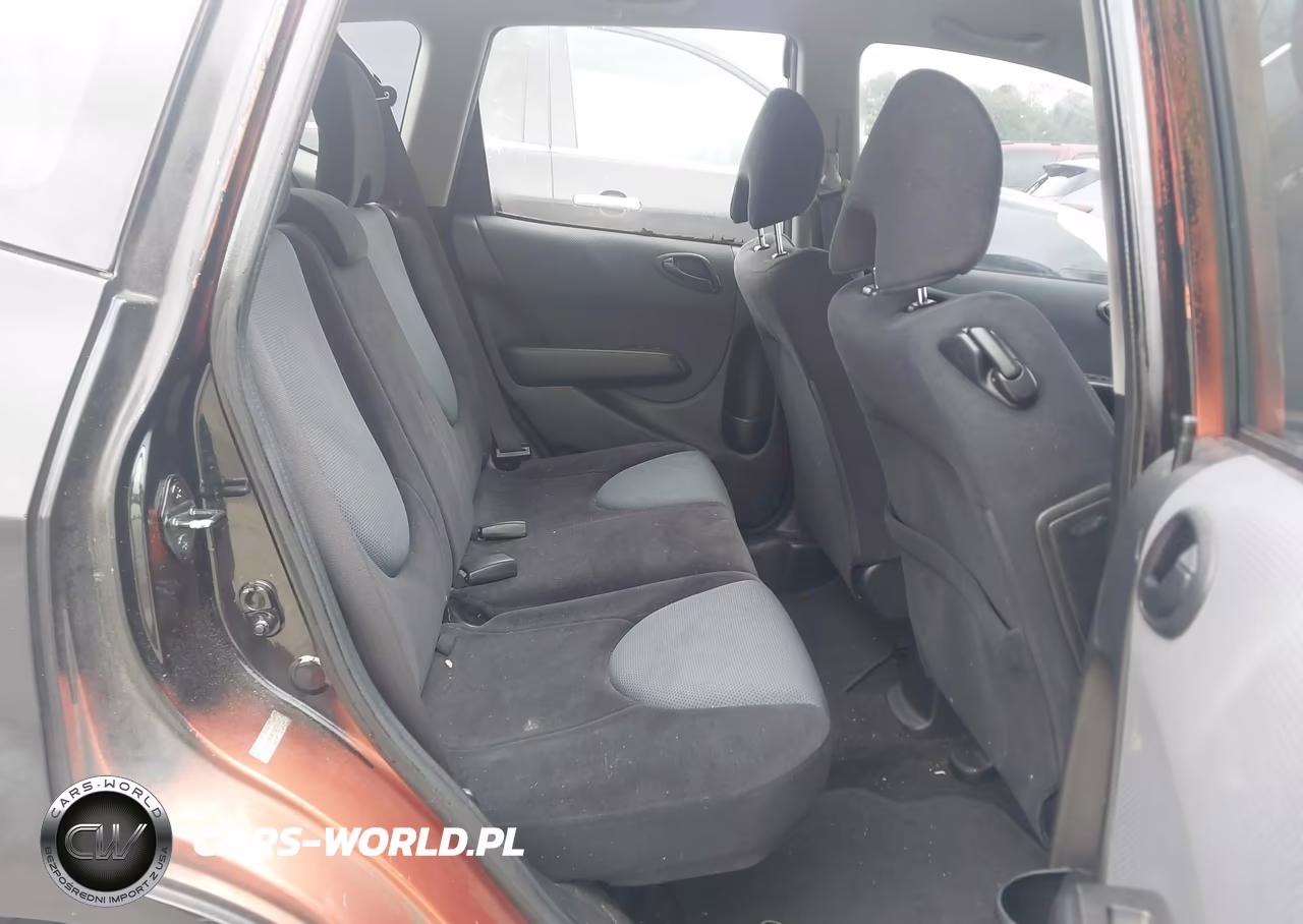 2007 Honda Fit Sport VIN:JHMGD38687S022421 - 8