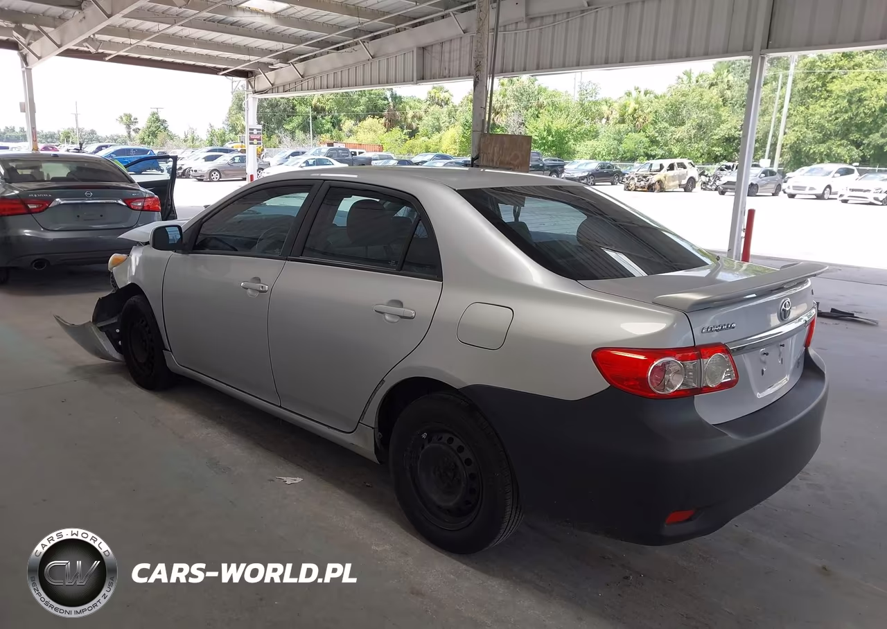 2011 Toyota Corolla Le VIN:2T1BU4EE8BC730384 - 3