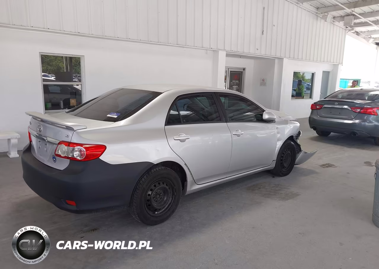 2011 Toyota Corolla Le VIN:2T1BU4EE8BC730384 - 4