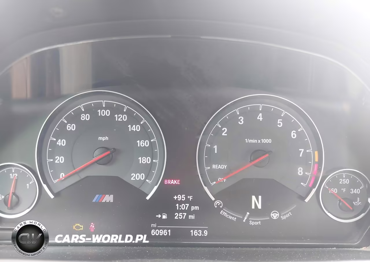 2018 BMW M4 VIN:WBS4Y9C53JAC86844 - 7
