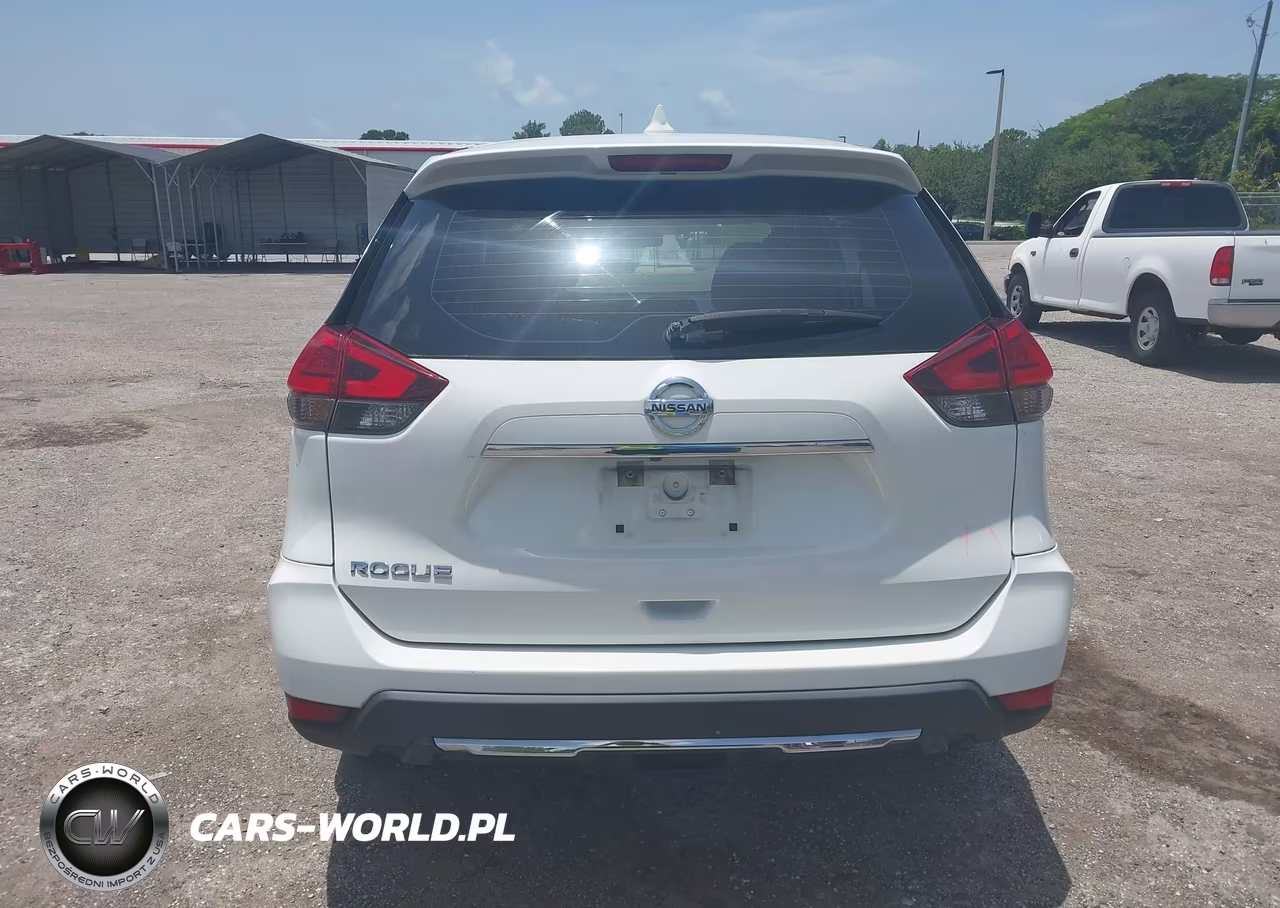 2017 Nissan Rogue S VIN:KNMAT2MT1HP575626 - 16