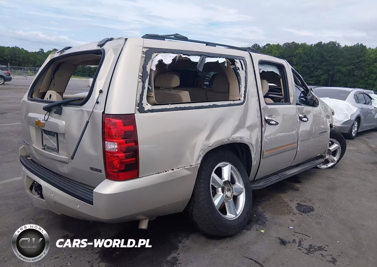 2012 Chevrolet Suburban Ls VIN:1GNSCHE02CR162324 - 4