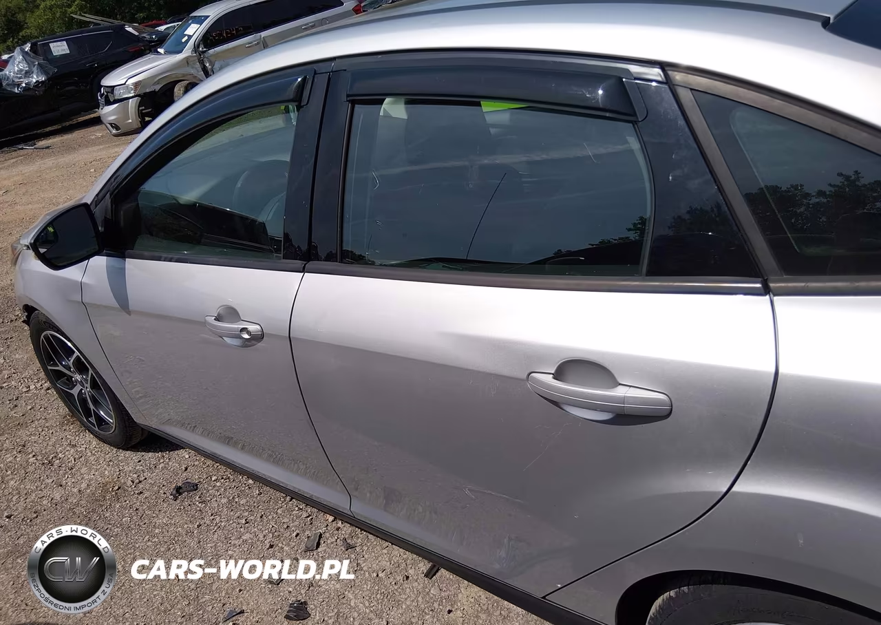 2017 Ford Focus Sel VIN:1FADP3H27HL225407 - 14