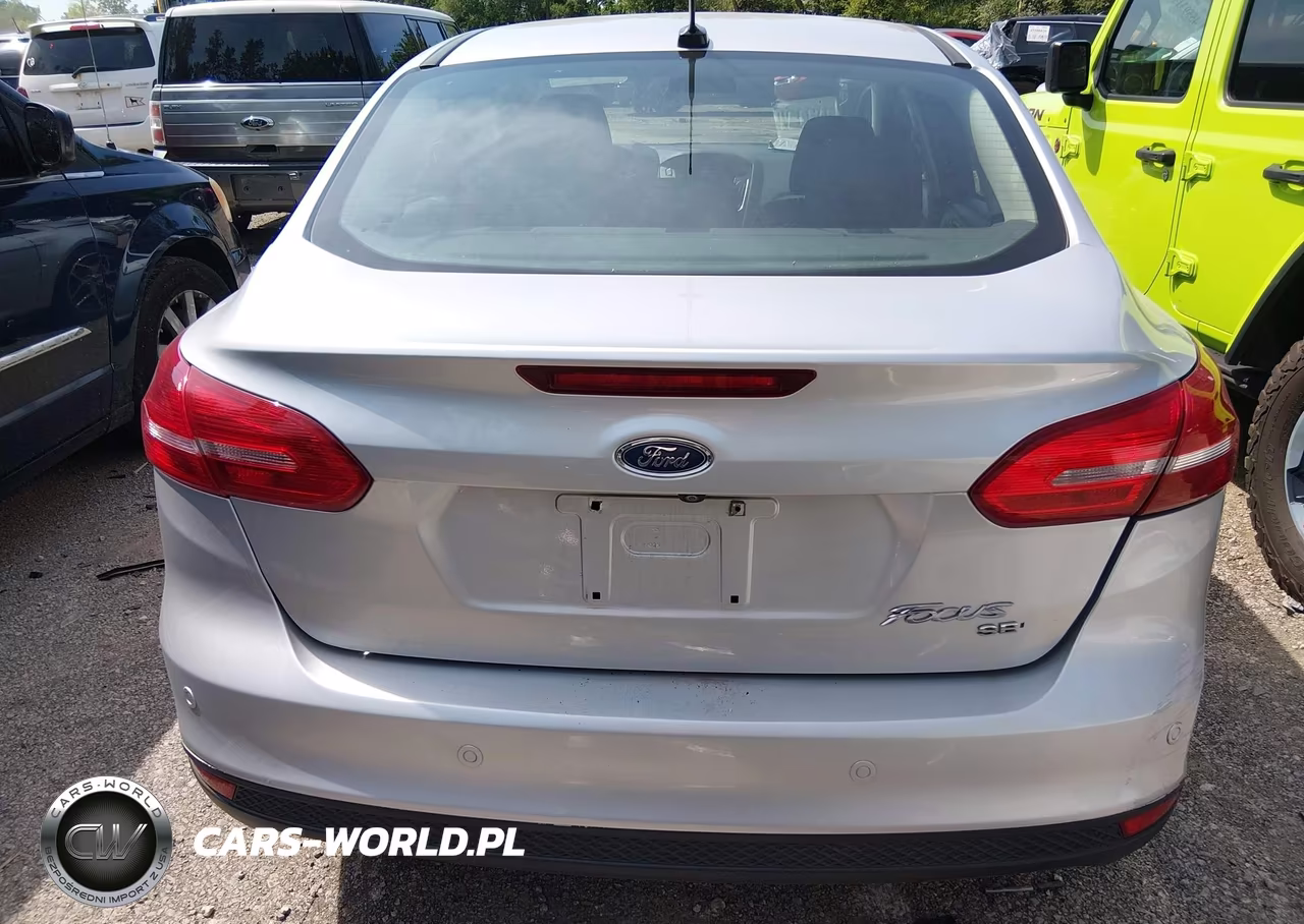 2017 Ford Focus Sel VIN:1FADP3H27HL225407 - 16