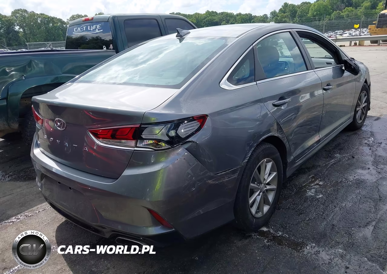 2019 Hyundai Sonata Se VIN:5NPE24AF2KH740472 - 4