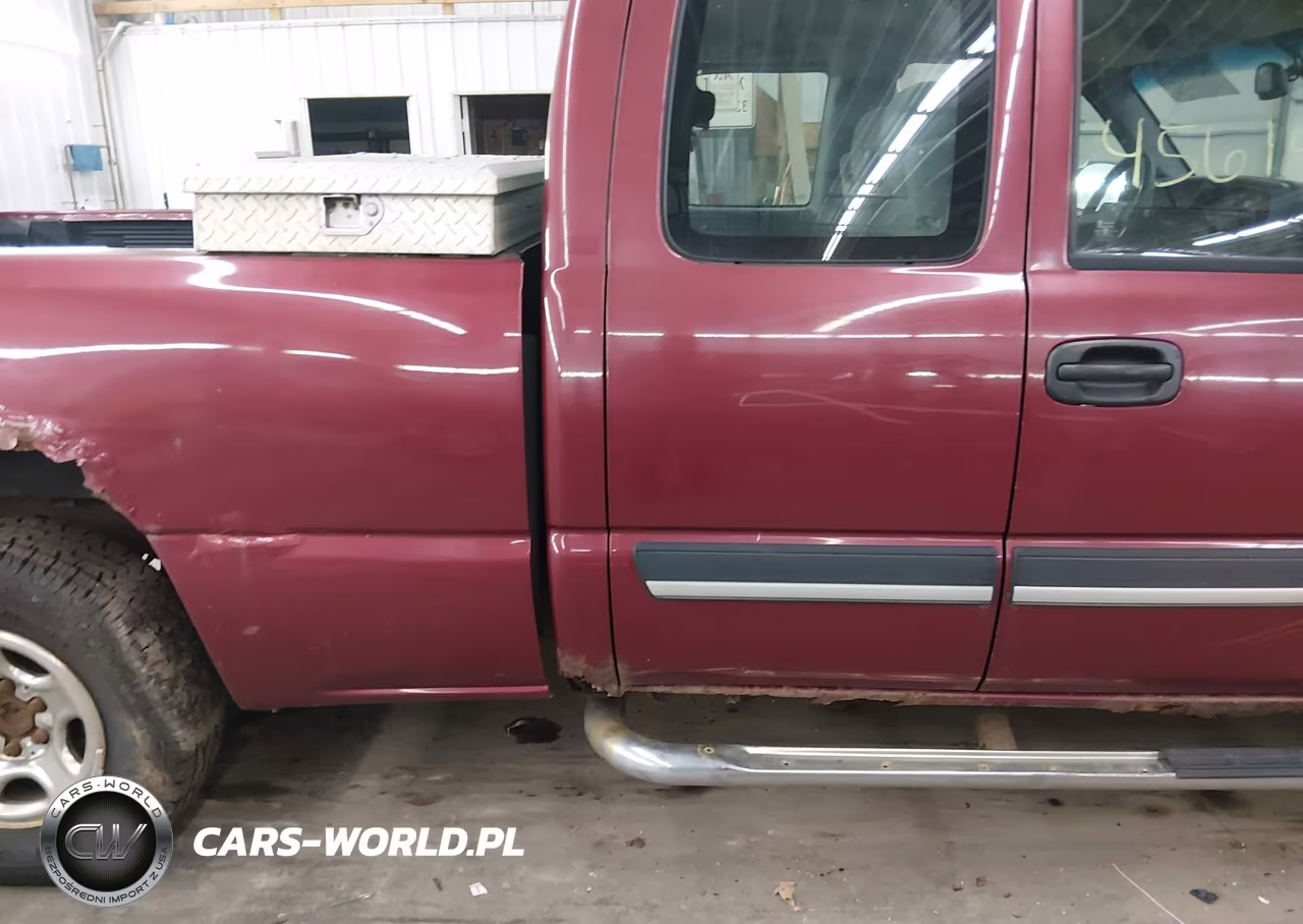 2004 Chevrolet Silverado 1500 Ls VIN:1GCEK19V04E375500 - 13