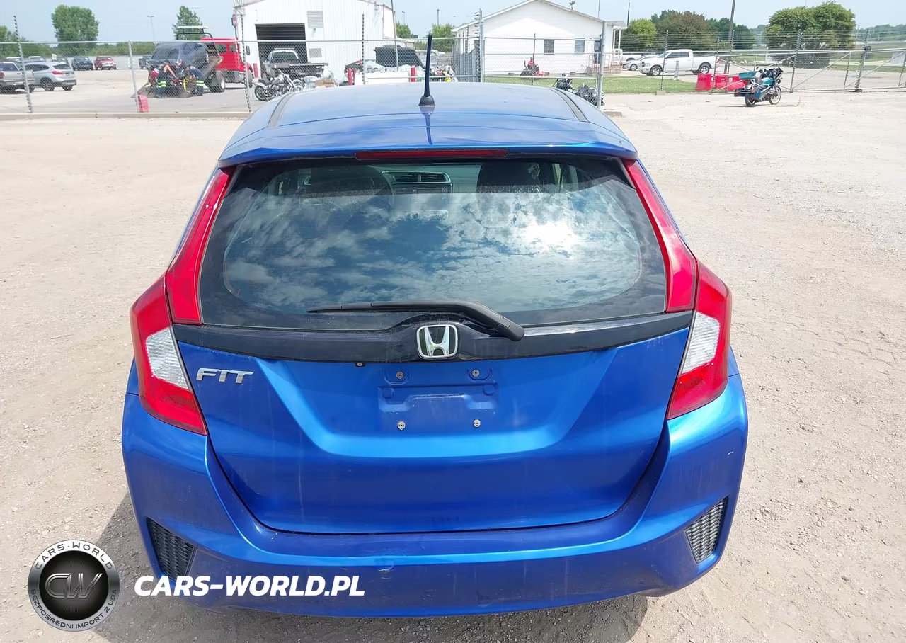 2015 Honda Fit Lx VIN:3HGGK5G53FM728667 - 17