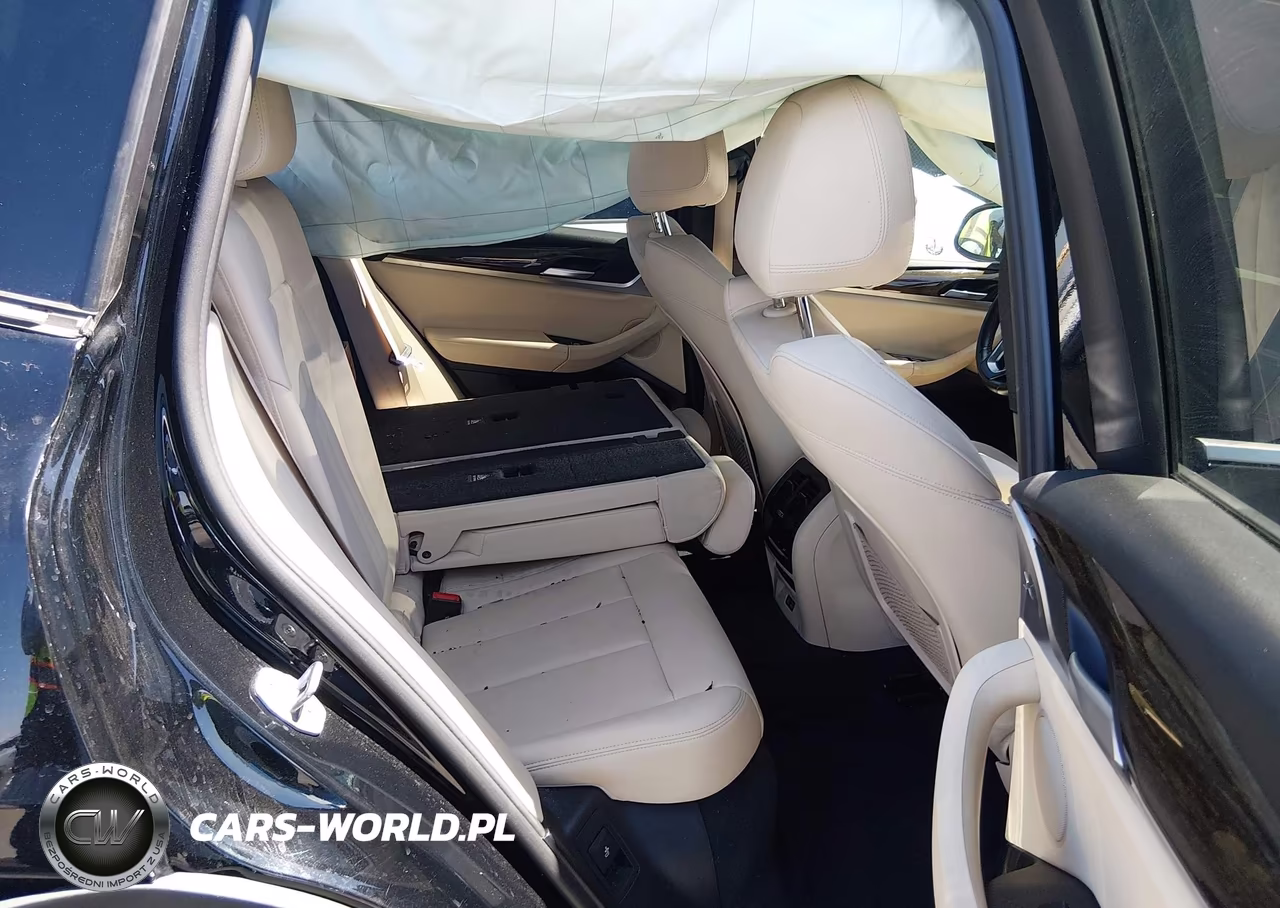 2021 BMW X3 Phev xDrive30E VIN:5UXTS1C0XM9D71713 - 8