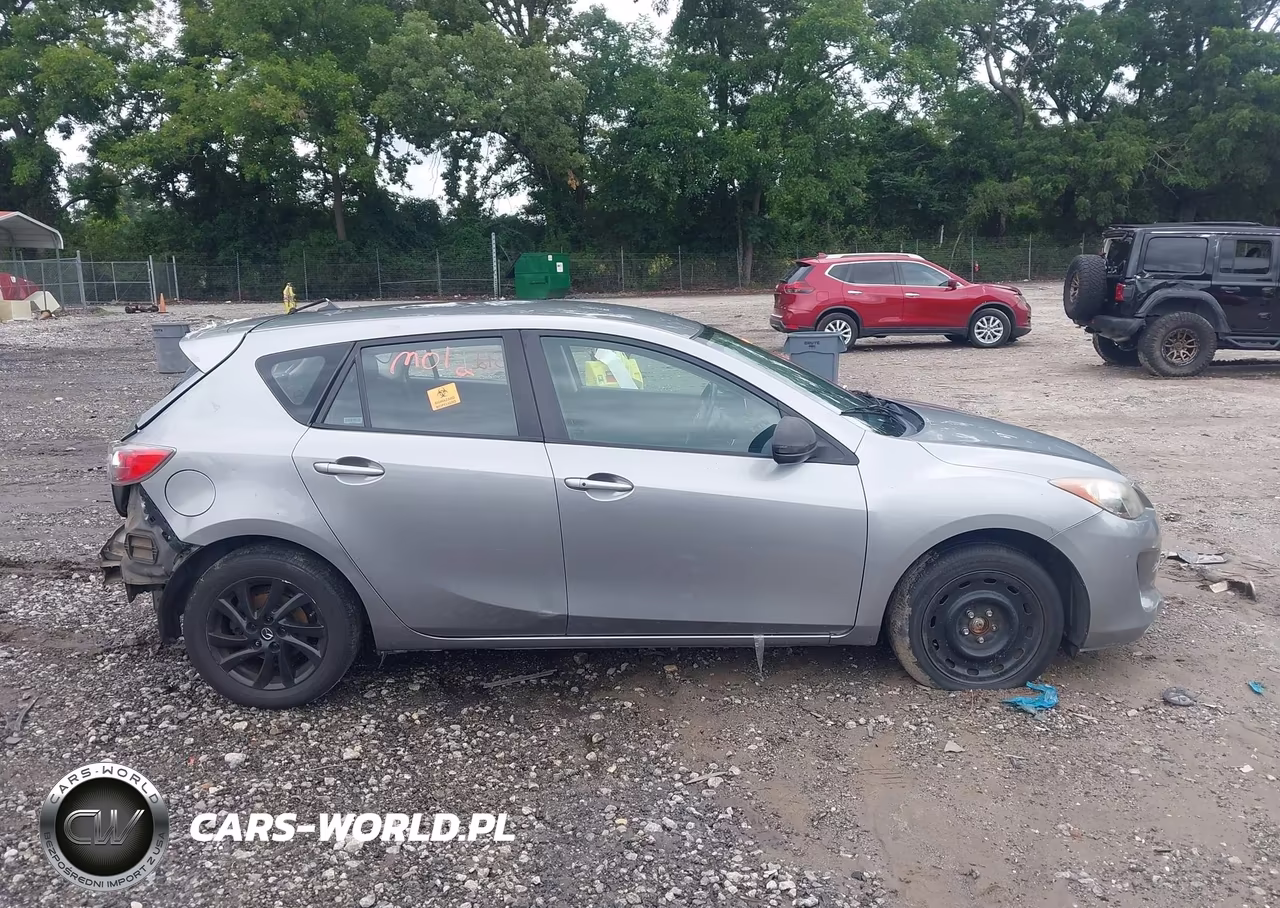 2013 Mazda Mazda3 I Touring VIN:JM1BL1LP3D1789890 - 13