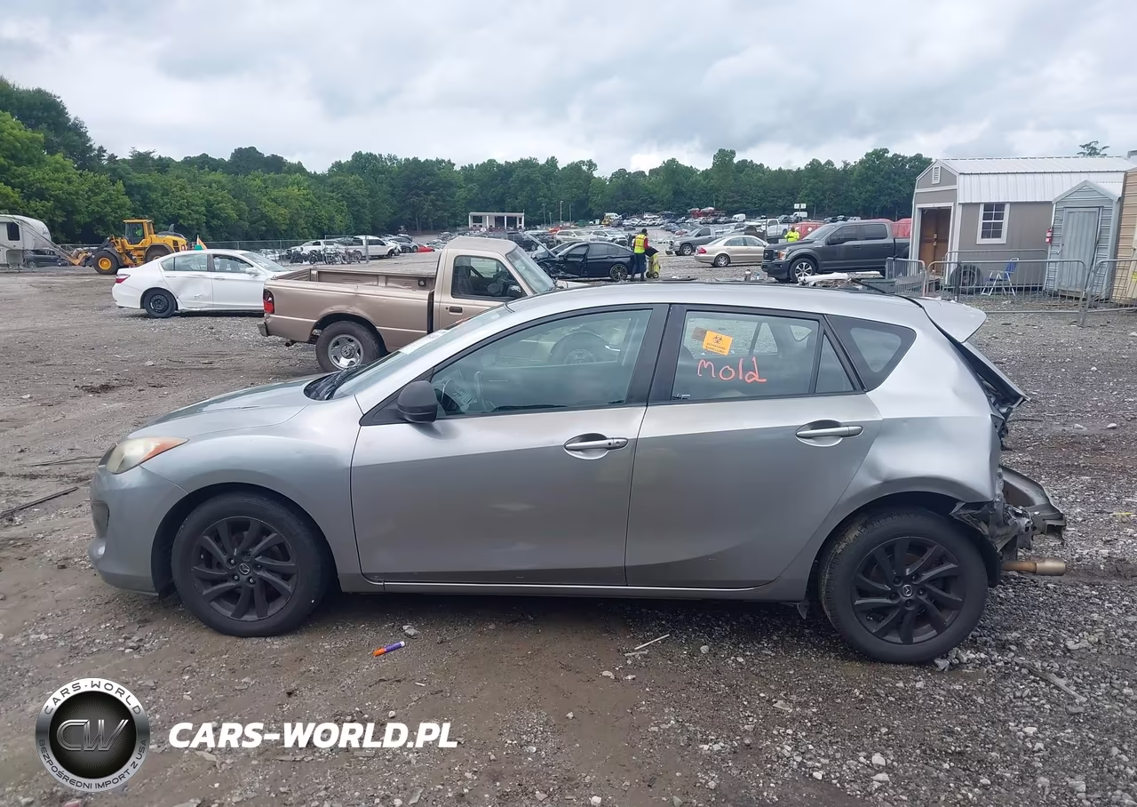 2013 Mazda Mazda3 I Touring VIN:JM1BL1LP3D1789890 - 14