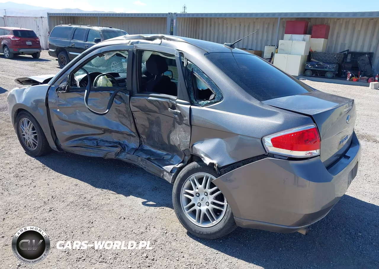 2011 Ford Focus Se VIN:1FAHP3FN0BW203057 - 3