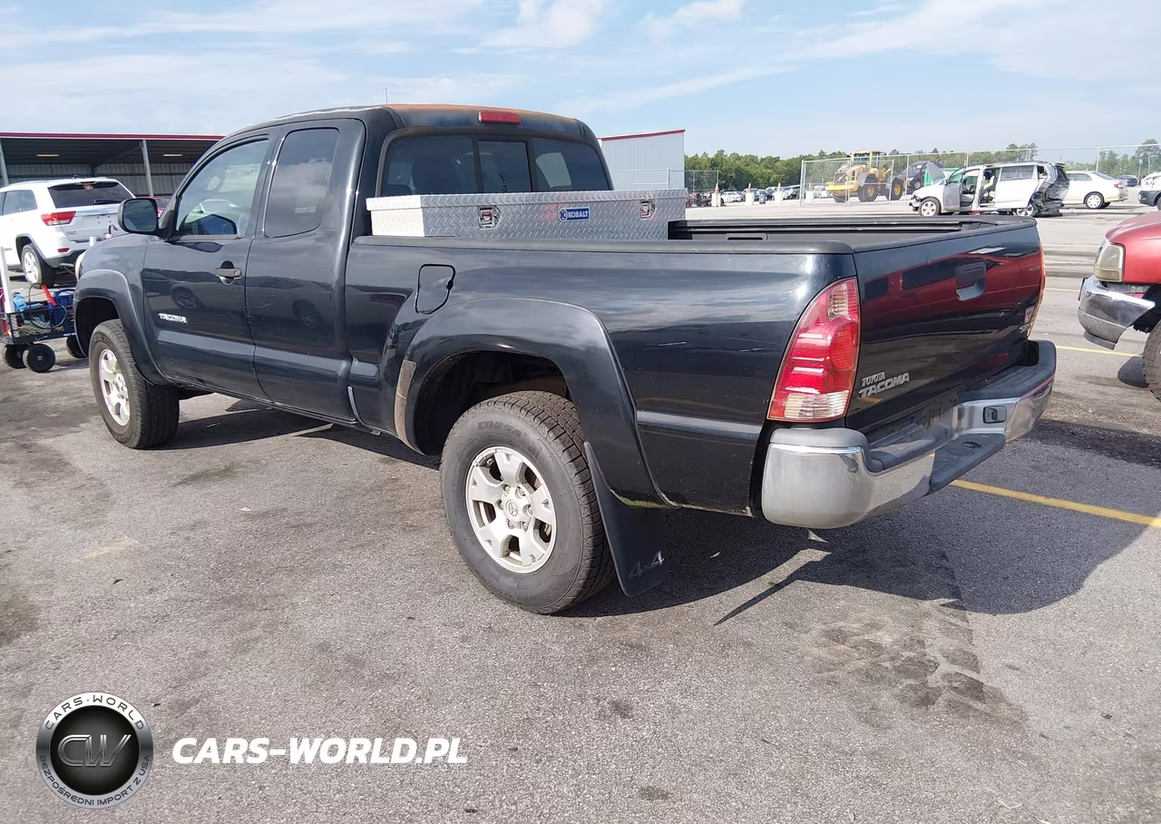 2006 Toyota Tacoma VIN:5TEUX42N26Z201601 - 3