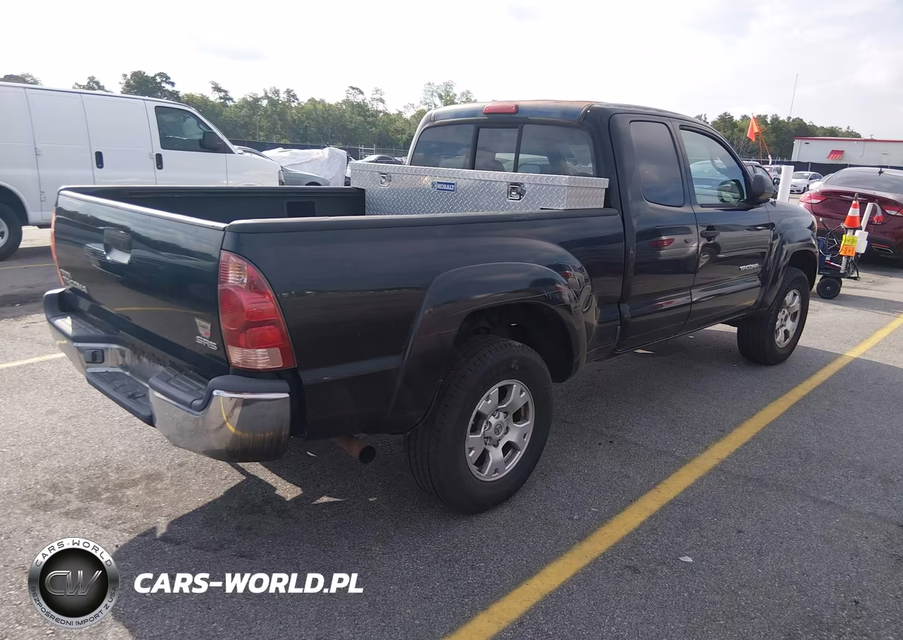 2006 Toyota Tacoma VIN:5TEUX42N26Z201601 - 4