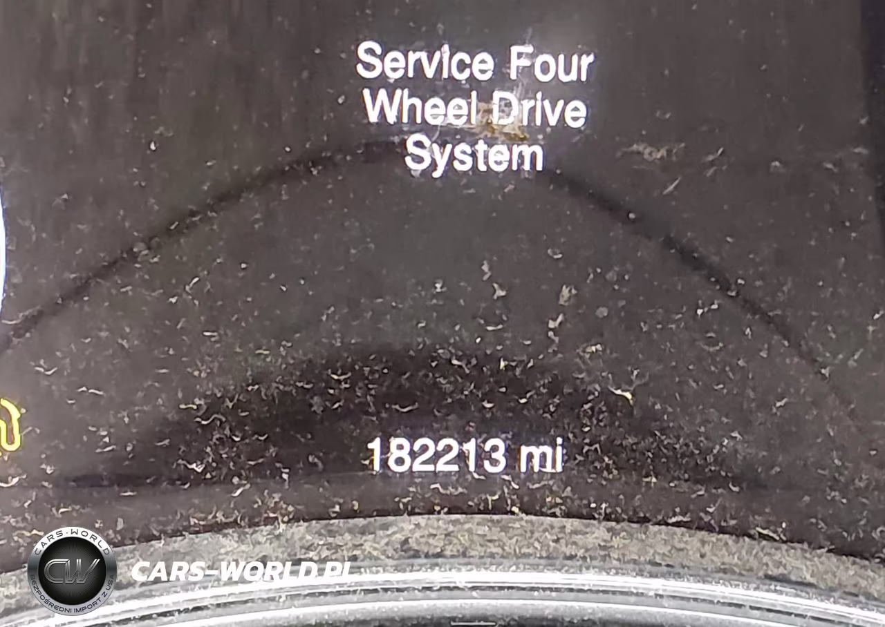 2014 Jeep Grand Cherokee Overland VIN:1C4RJFCG3EC365911 - 15