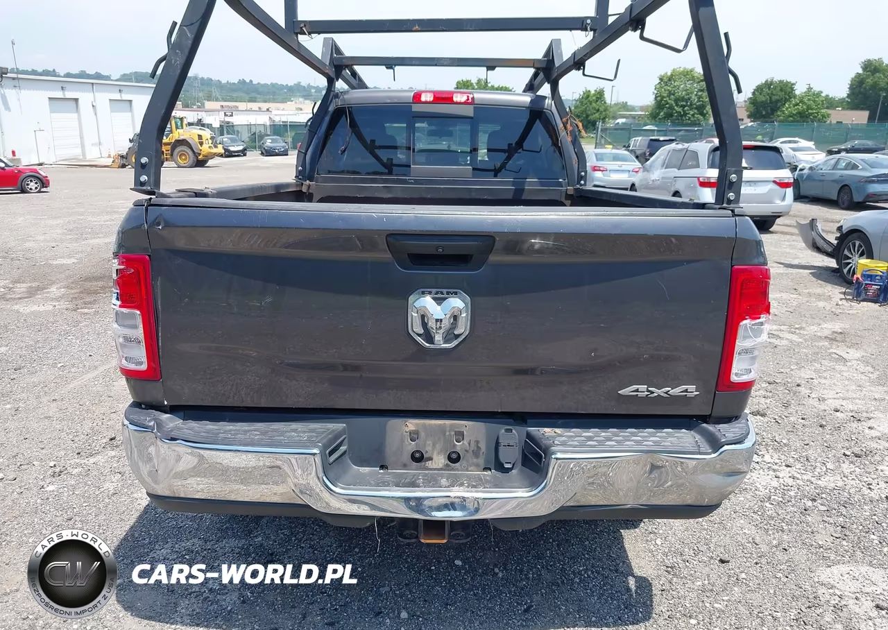 2020 Ram 2500 Tradesman 4X4 8' Box VIN:3C6UR5HJ0LG104979 - 16