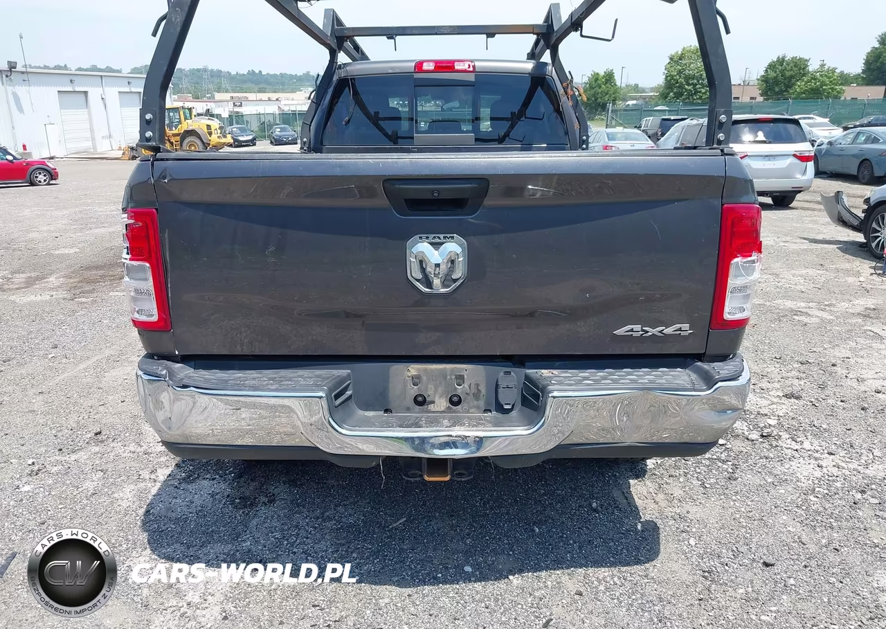 2020 Ram 2500 Tradesman 4X4 8' Box VIN:3C6UR5HJ0LG104979 - 6