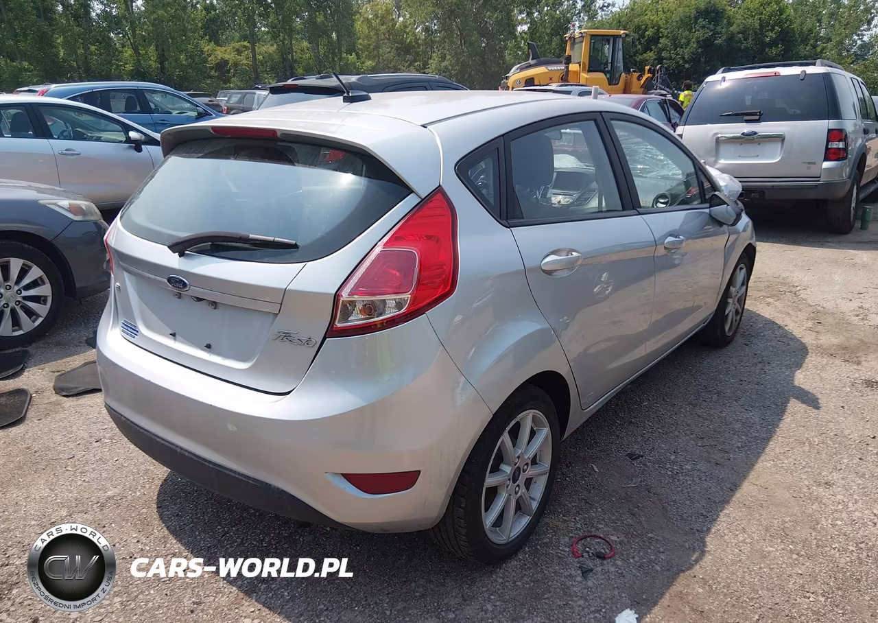 2019 Ford Fiesta Se VIN:3FADP4EJ8KM106370 - 4