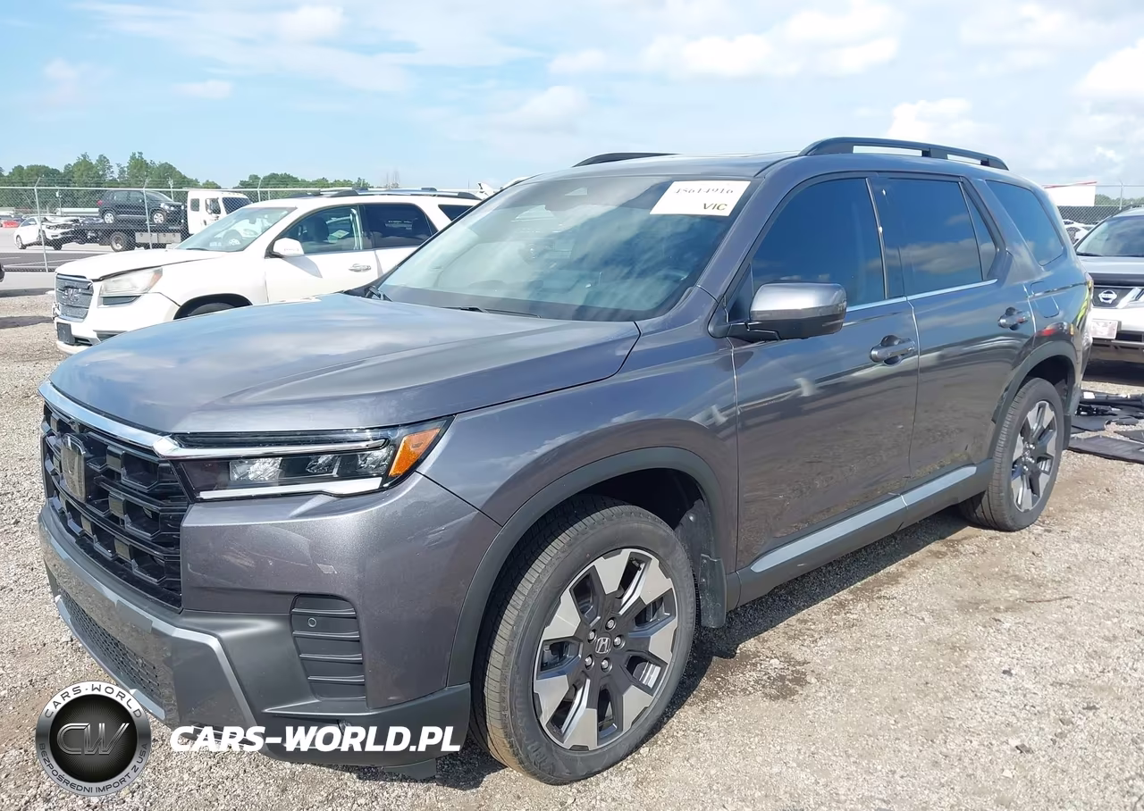 2026 Honda Pilot Touring-Touring Blackout VIN:5FNYG1H72TB018334 - 2