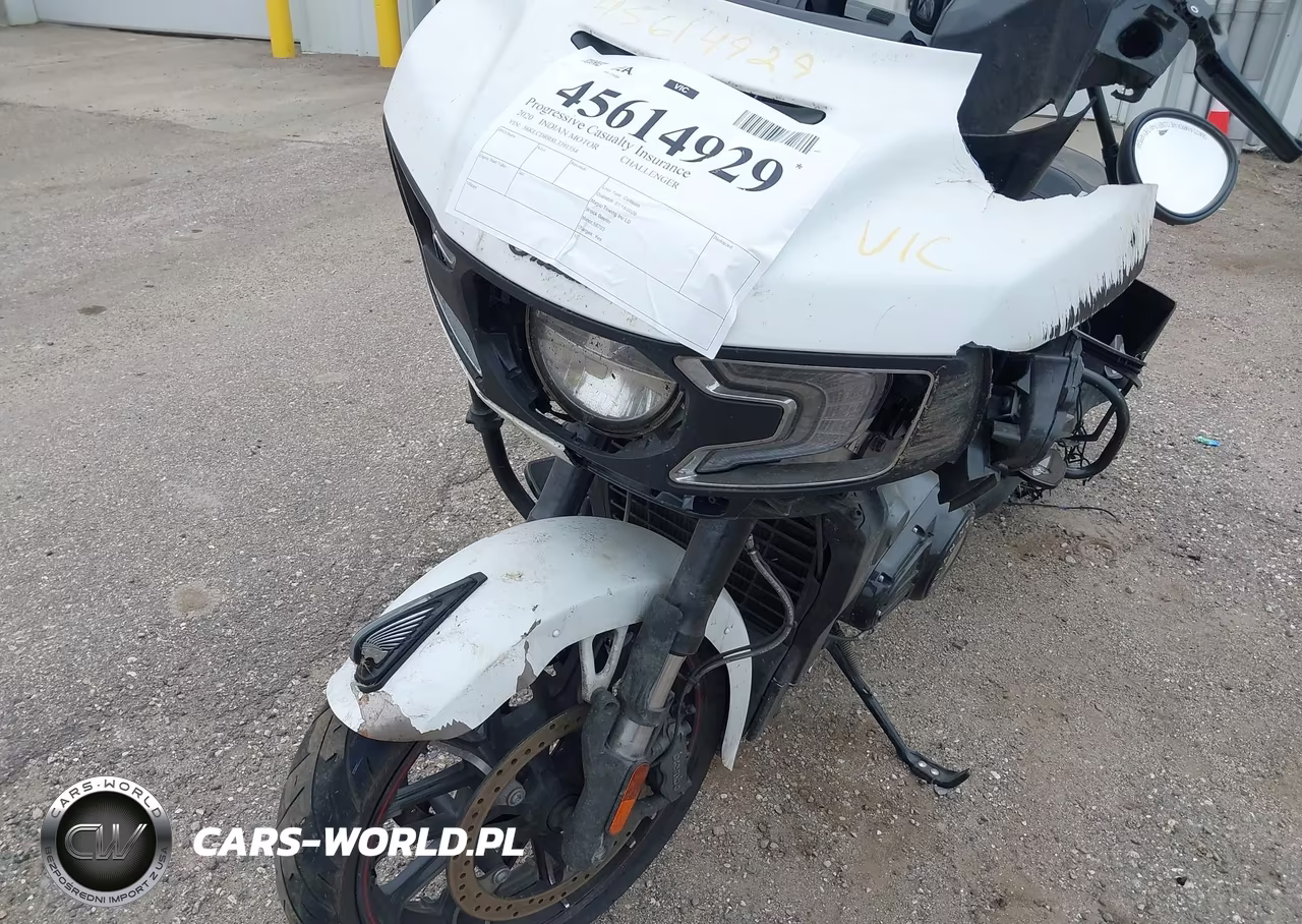 2020 Indian Motorcycle Co. Challenger Dark Horse VIN:56KLCDRR8L3391554 - 13