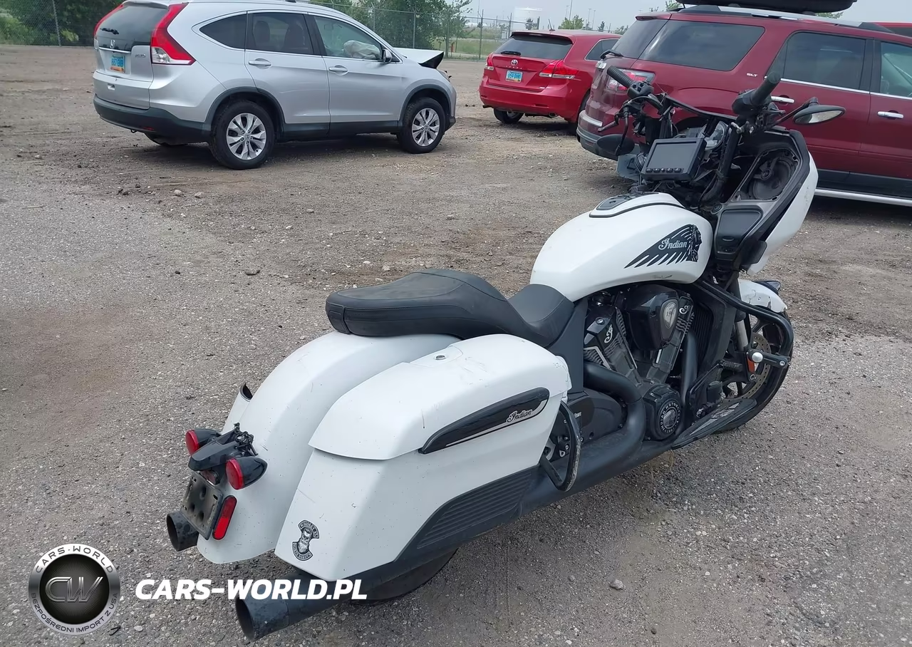 2020 Indian Motorcycle Co. Challenger Dark Horse VIN:56KLCDRR8L3391554 - 4