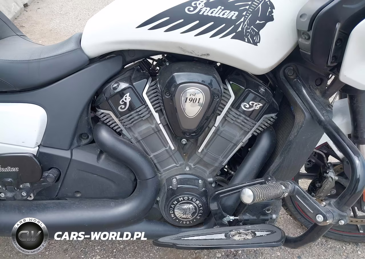 2020 Indian Motorcycle Co. Challenger Dark Horse VIN:56KLCDRR8L3391554 - 8