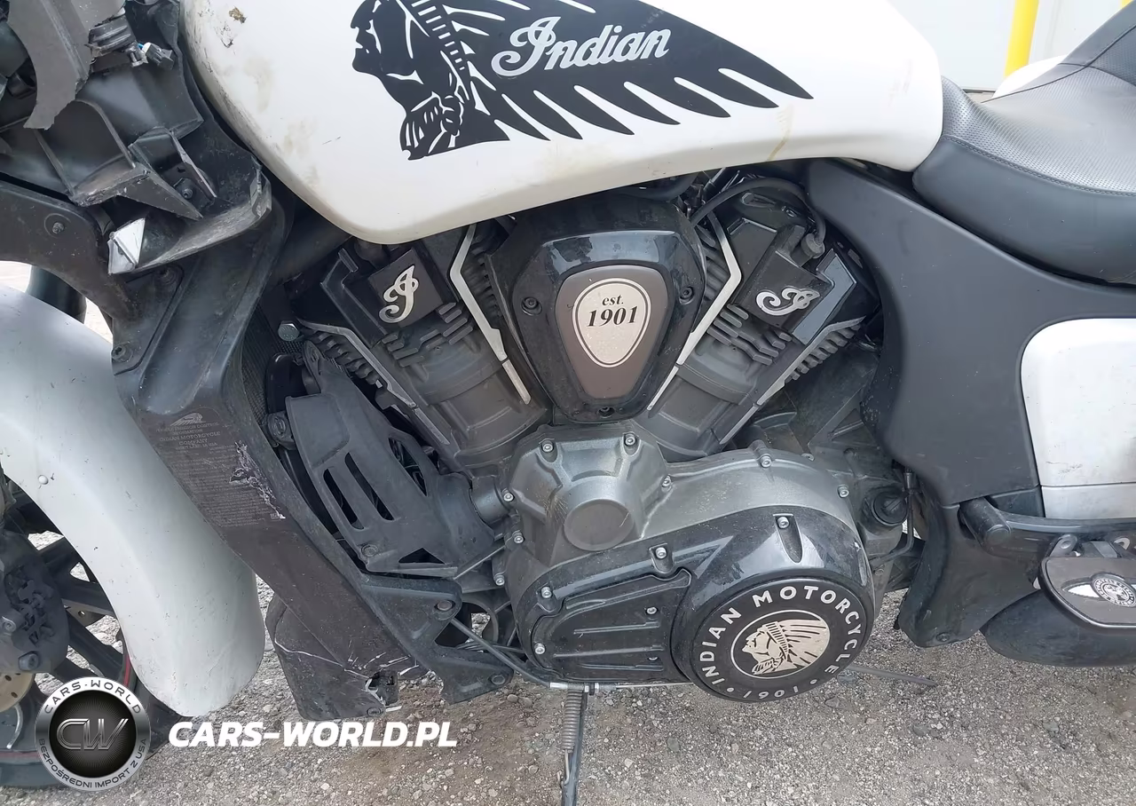 2020 Indian Motorcycle Co. Challenger Dark Horse VIN:56KLCDRR8L3391554 - 9
